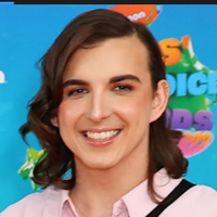 What do you think Ava ''Kris'' Tyson's personality is?