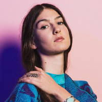 Natalie Mering 