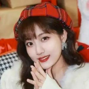 李艺彤 Li Yitong Personality Type (MBTI, Enneagram, On-Screen Persona)