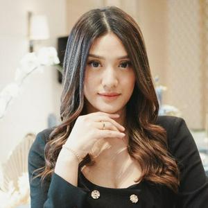 Aziza Issa Anissa Aziza Personality Type (MBTI, Enneagram, On-Screen Persona)